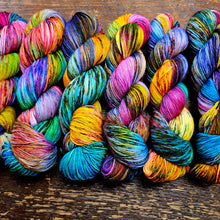 Load image into Gallery viewer, Merino Sock - Dream Date - Heathered Yarn Company
