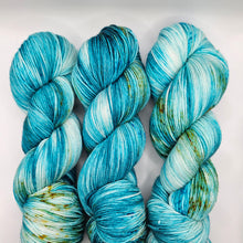 Load image into Gallery viewer, Merino Sock - Blueberry Lemonade - Heathered Yarn Company