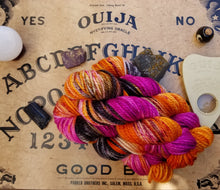 Load image into Gallery viewer, Bulky Merino - Ghosts of Your Bones - Heathered Yarn Company