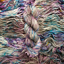 Load image into Gallery viewer, Bulky Merino - Come Into My Sleep - Heathered Yarn Company