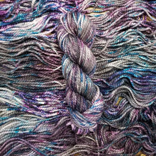 Load image into Gallery viewer, Bulky Merino - Come Into My Sleep - Heathered Yarn Company