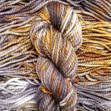 Load image into Gallery viewer, Bulky Merino - Steve's Gold - Heathered Yarn Company