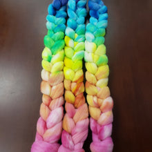 Load image into Gallery viewer, Wool Roving - She&#39;s A Rainbow
