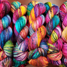Load image into Gallery viewer, Half Delirious DK - Dream Date - Heathered Yarn Company
